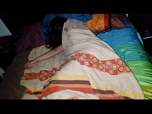 ❤️ Stesønn skjelter ut sin unge stemor mens hun sover. Porno ved no.epicpornvideos-com.ru ❌️❤